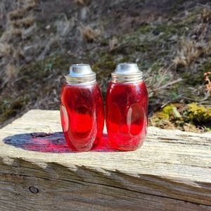 Ruby Red Aiiko Shakers
